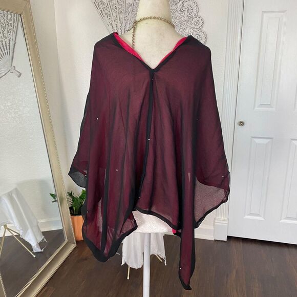 Purple Black Silver Studded Whimsygoth Bat Sleeve Shawl Sequin Top One Size OS - Picture 5 of 6